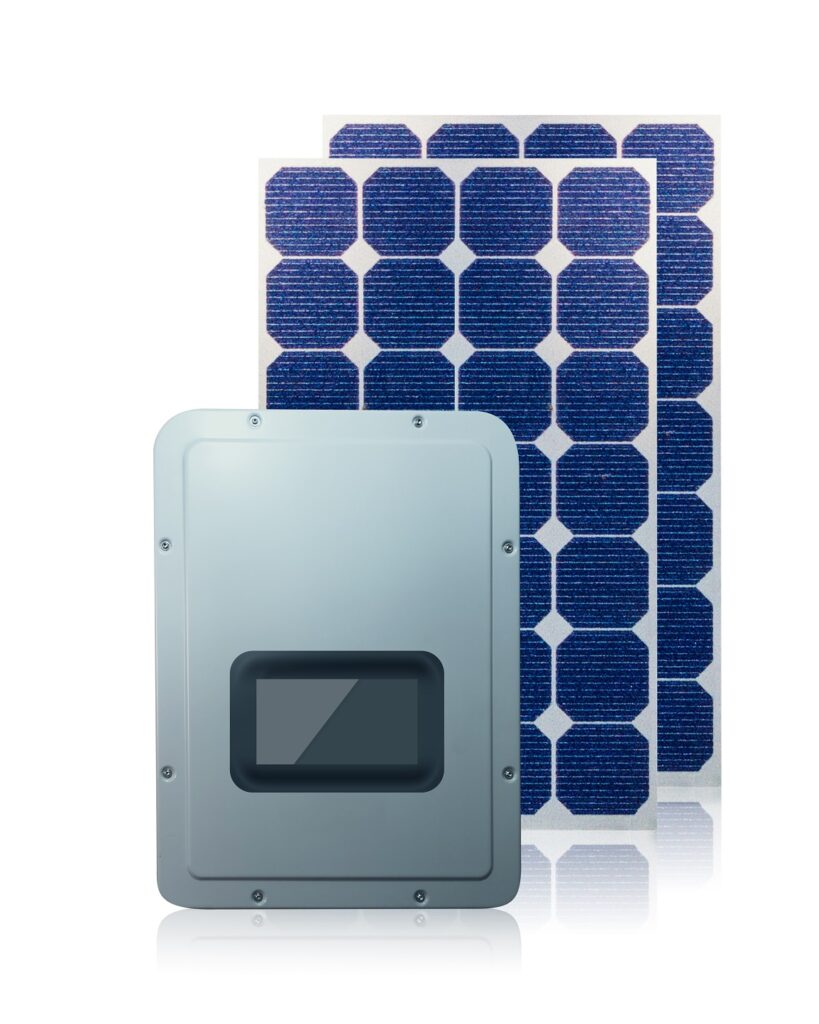 Onduleur de panneaux solaires: tout sur la maintenance et l'entretien